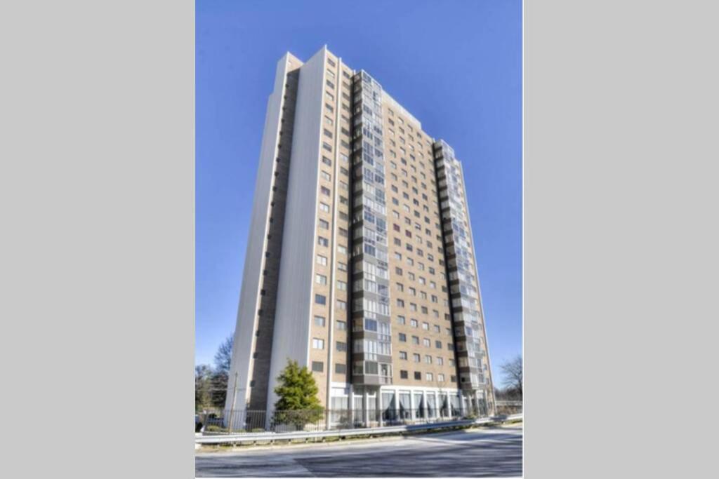 Downtown 1Bd Condo Excellent View! Onsite Parking Lm1704 Atlanta Exteriör bild